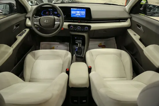 تصویر  هیوندا اکسنت 2026 تیپ Smart+ 1.5L