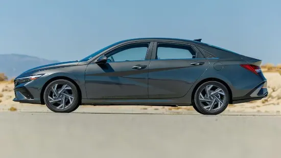 تصویر  هیوندا النترا 2026 تیپ 1.6L Smart HEV