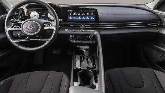 تصویر  هیوندا النترا 2026 تیپ Comfort 2.0L